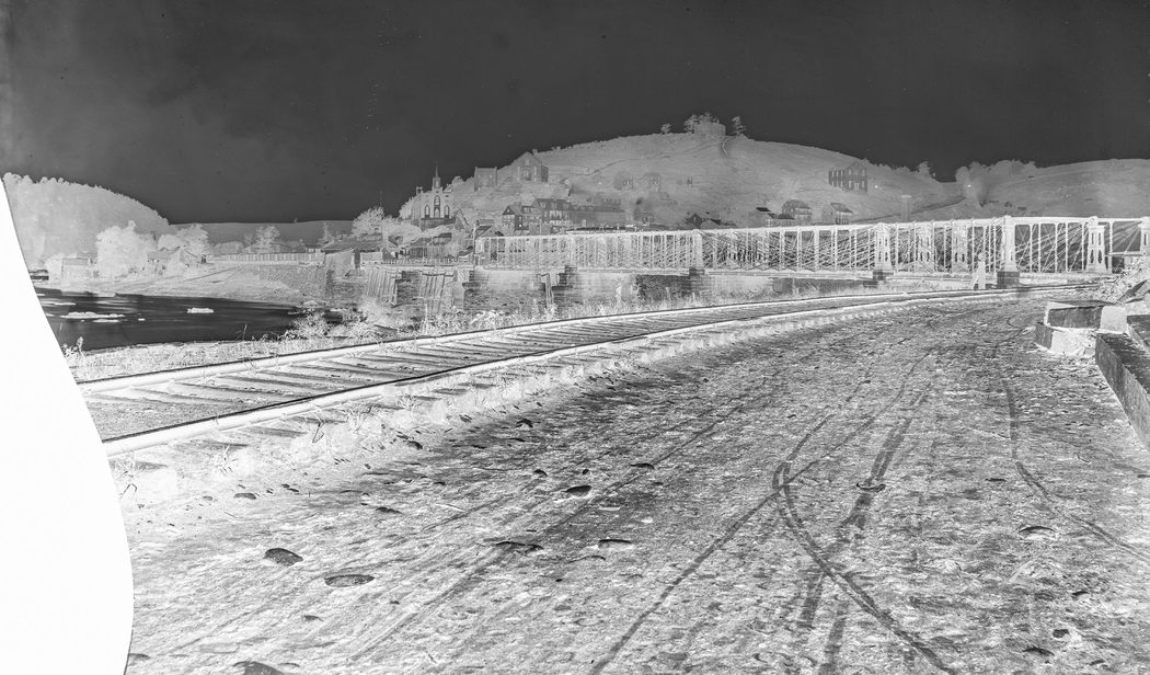 Wartime View of Harpers Ferry and the railroad bridge over the Potomac River. (Library of Congress)