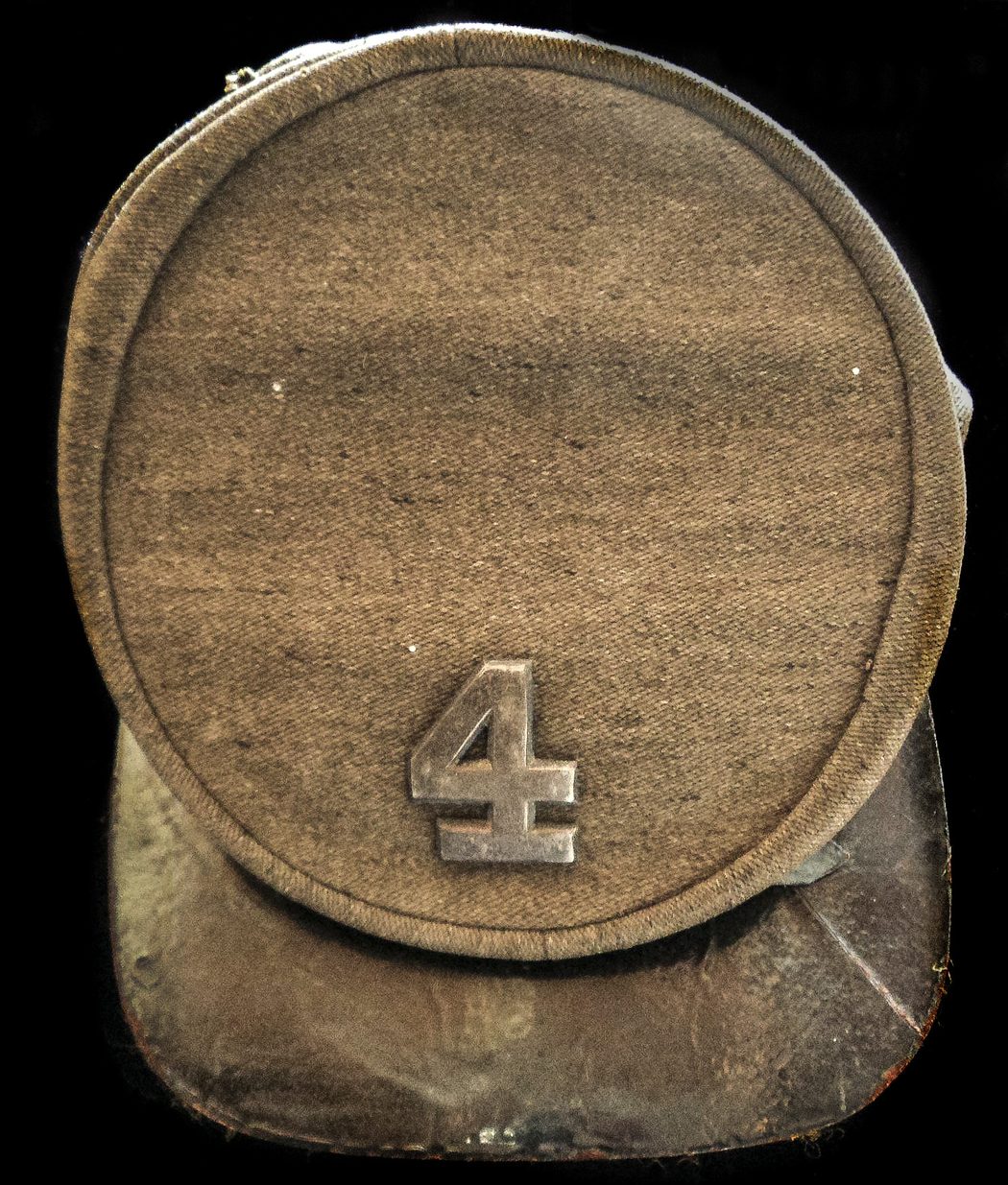Captain Hale’s homespun cap is adorned with a brass 4, acquired after the “Grayson Dare Devils” became part of Stonewall Jackson’s 4th Virginia Infantry.